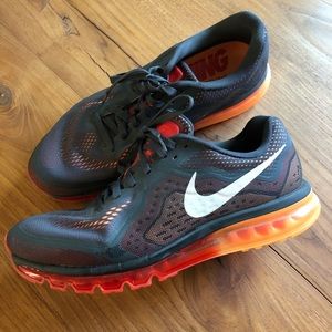 Nike Air Max size14
